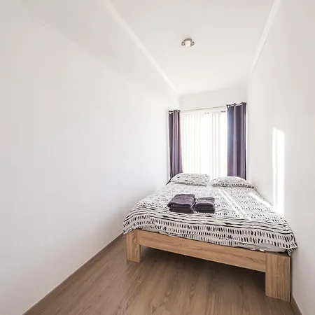 Apartment Marina View With Free Parking