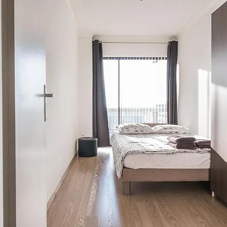 Marina View With Free Parking