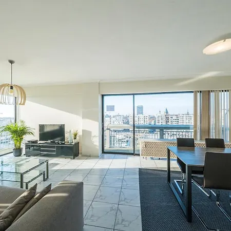 Marina View With Free Parking *